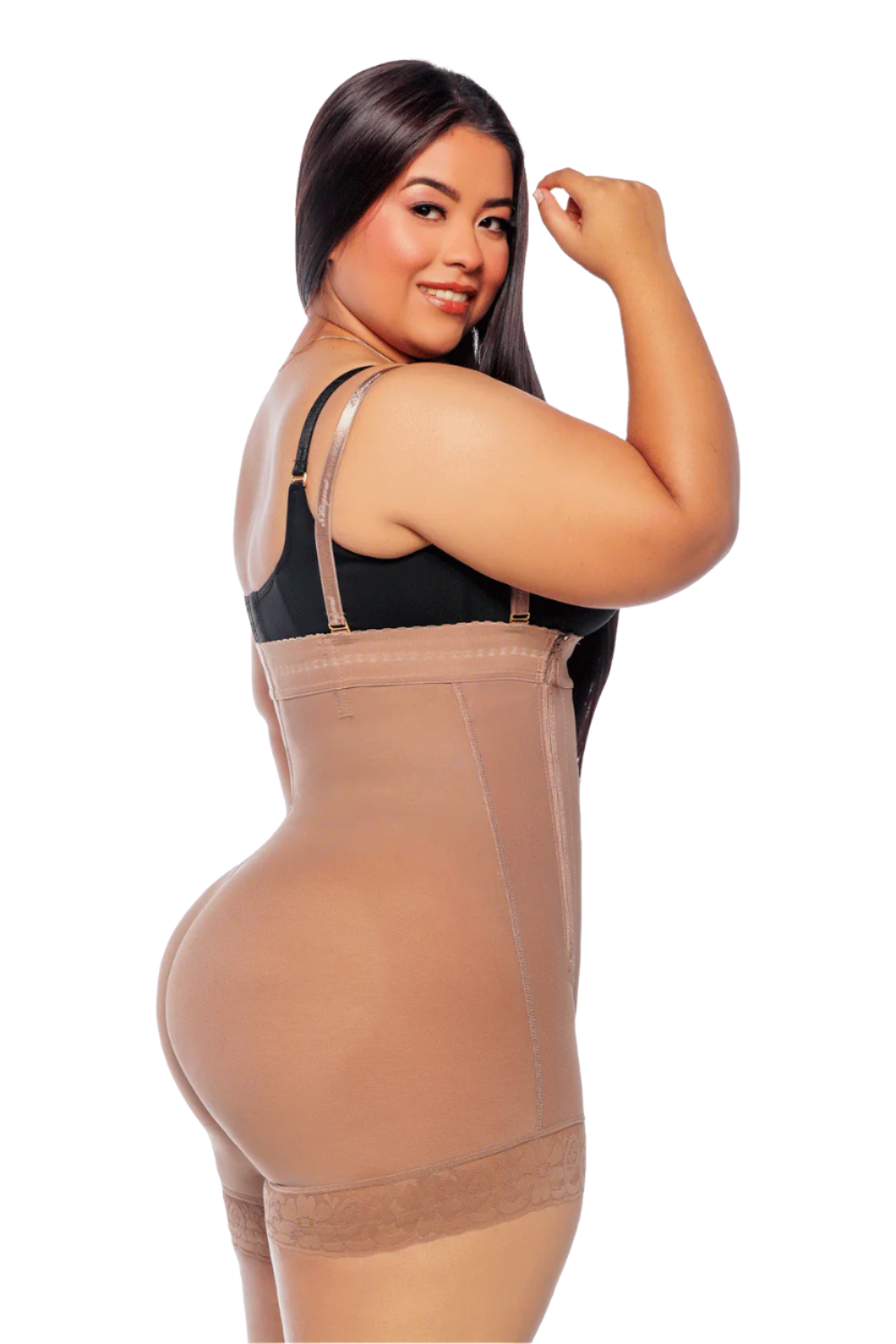 Faja strapless a media piernas corta, con tirantes removibles y zipper lateral en abdomen. Ideal postparto cuanta con hueco perineal contiene Vitamina E color cocoa
