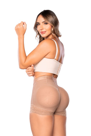 - Panty cachetero SMI04027 con realce natural y encaje
- Vista posterior del panty Ultrainvisible SMI04027 
- Detalle de cintura con ajuste y tanga gratis incluida SMI04027
