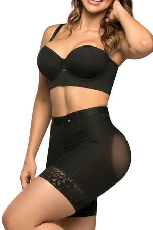Panty ultrainvisible ultrainvisible, triple realce, encaje en piernas y control en abdomen bajo